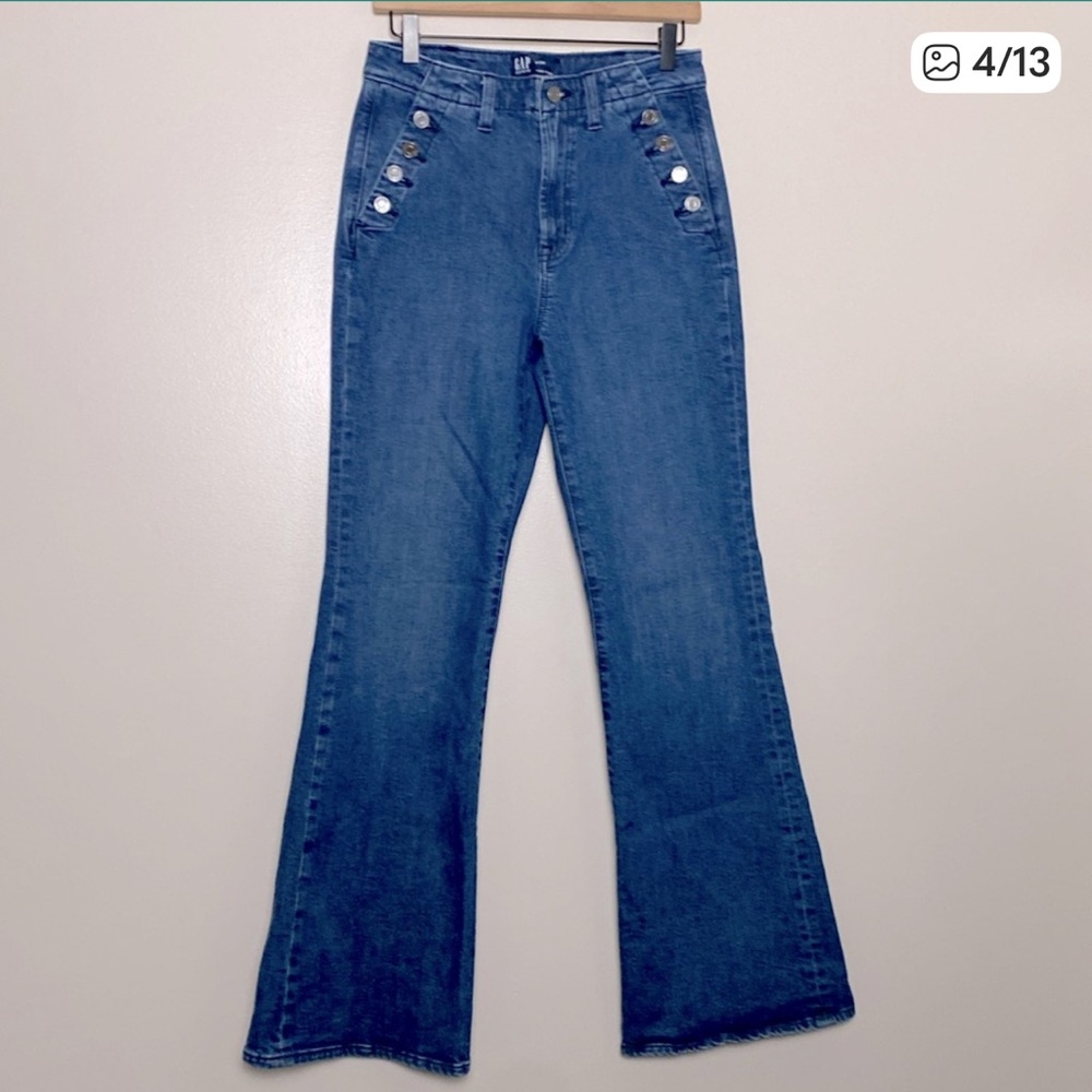 GAP High Rise '70s Flare Jeans Medium Wash Sailor Button Pockets Size 28 - Picture 4 of 10